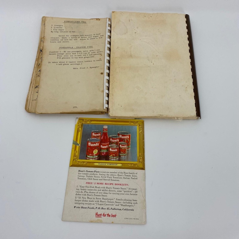 Lot of Vintage Cookbooks, Booklets, Recipes Cooking Tips Country Italian Seafood - Picture 8 of 9